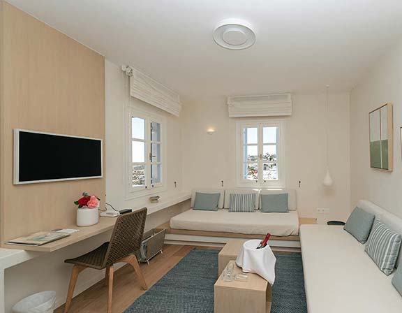 Le salon de la suite classique